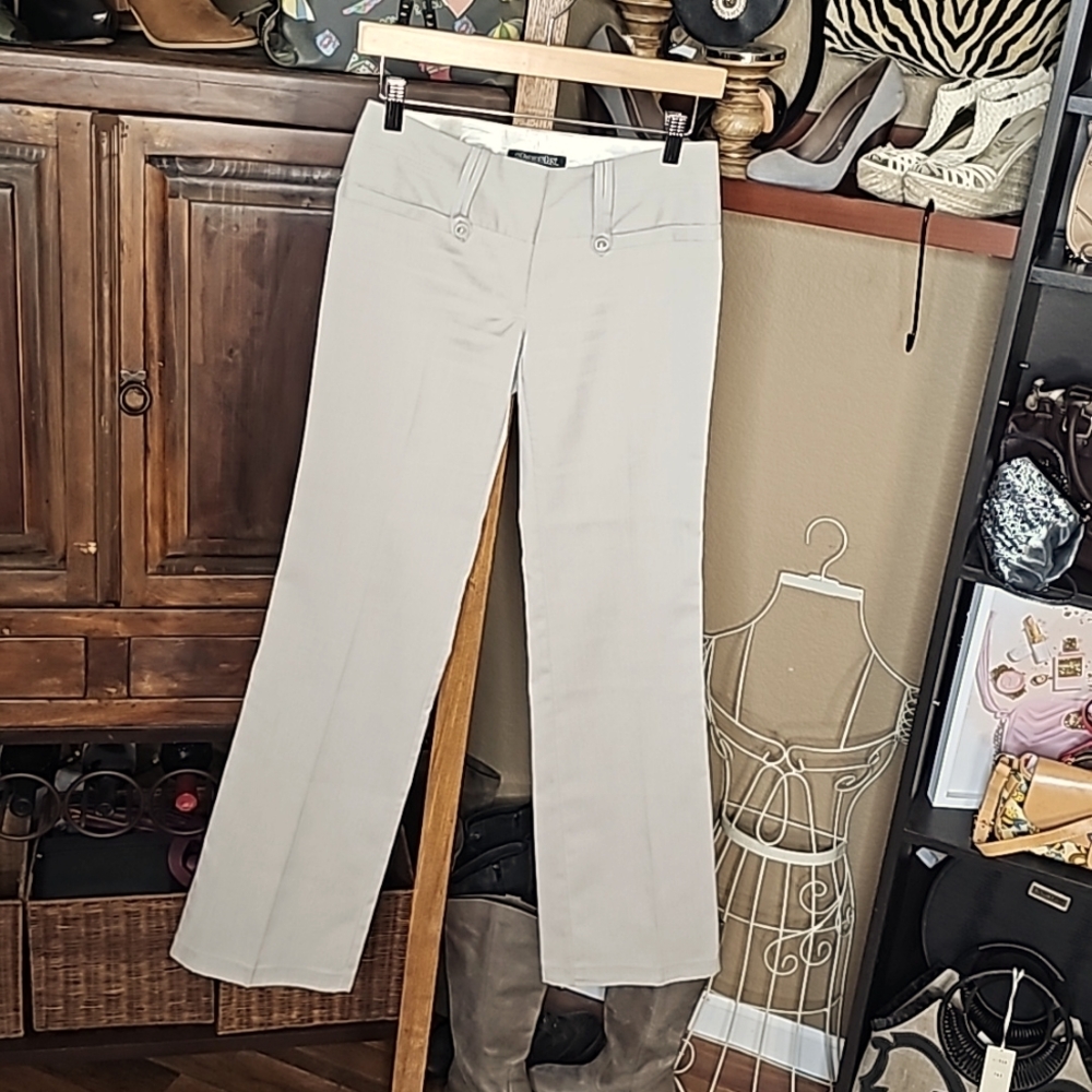 Sz 0 Stooshy Straight Leg Cream Pants w/Extra Wide Belt Loops